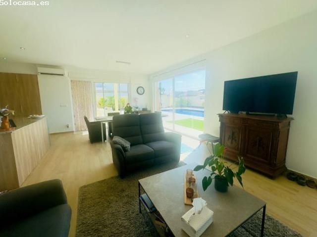 Villa en Venta en Torrevieja, Alicante