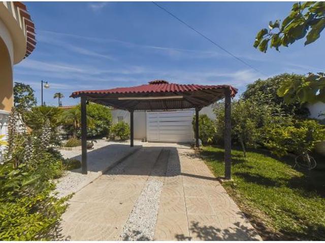 Villa en Venta en Torrevieja, Alicante