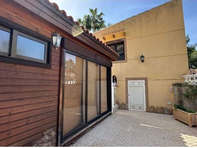 Villa en Venta en Torrevieja, Alicante