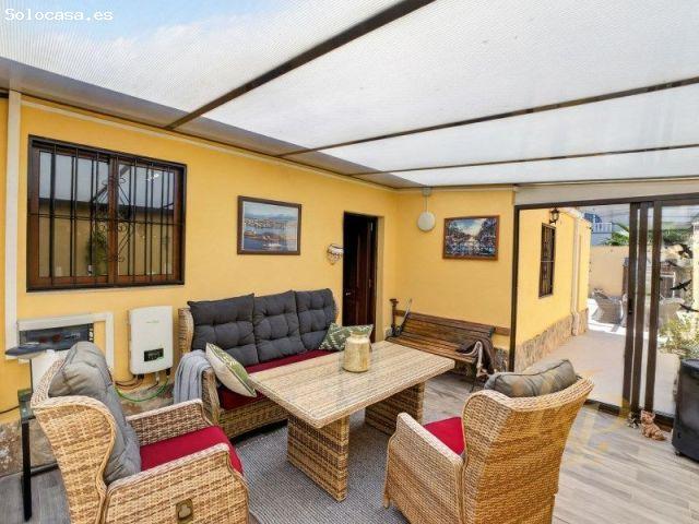 Villa en Venta en Torrevieja, Alicante