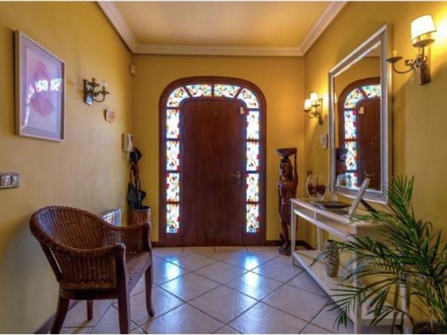Villa en Venta en Torrevieja, Alicante