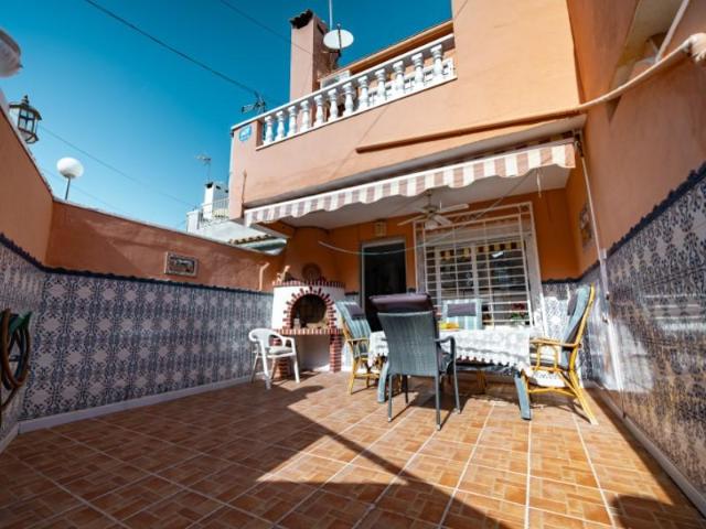 Villa en venta en Torrevieja Alicante