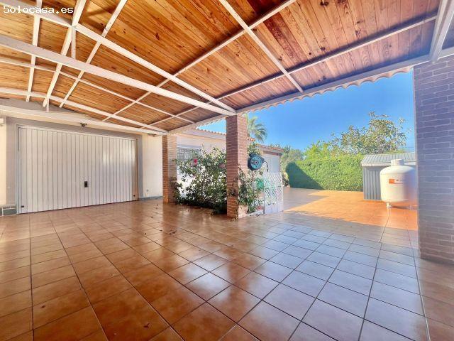 Villa en Venta en Torrevieja, Alicante