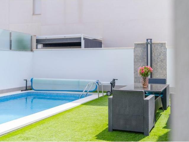 Villa en Venta en Torrevieja, Alicante