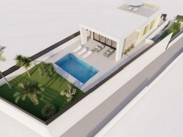 villa en Venta en Torrevieja. ETRV T1968