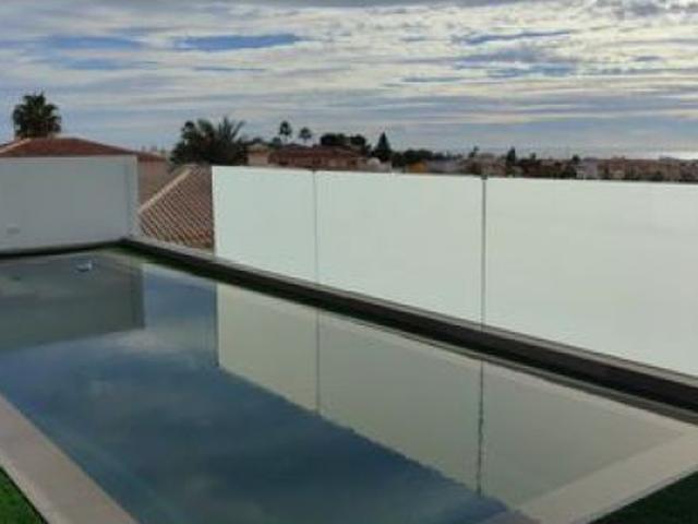 villa en Venta en Torrevieja. ETRV T5193