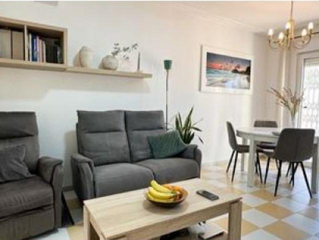 villa en Venta en Torrevieja. ETRV T8926