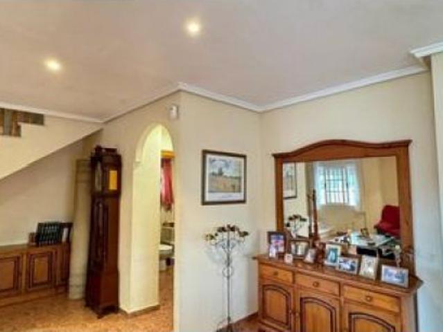 villa en Venta en Torrevieja. ETRV T8067