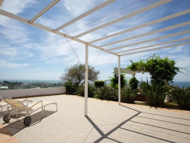 Villa En Venta En Torrox Costa La casa cuenta con amplias te. 0m² Torrox