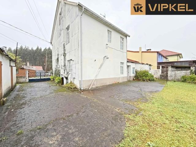 Villa en venta en Valdoviño La Coruña