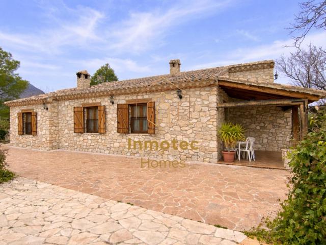 Villa en venta en Vélez Blanco Almería