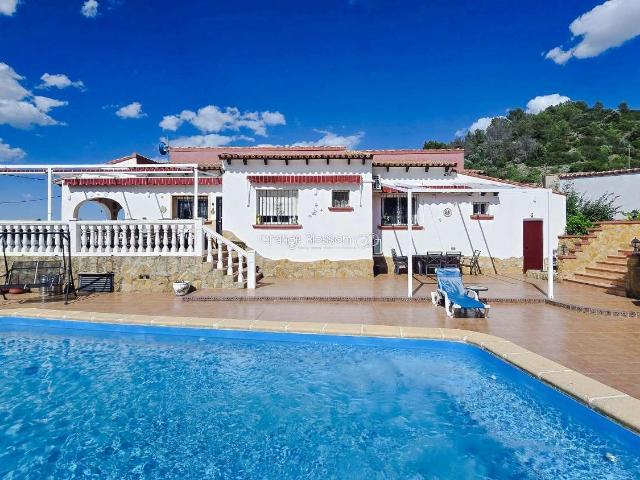 Villa en venta en Villalonga Valencia