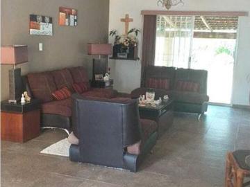 Villa en venta en Xcucul Sur, Yuc. México. Capilla La Santa Cruz, Dzununcán, Cementerio General
