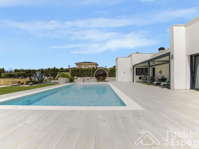 Villa en venta en Yecla Murcia