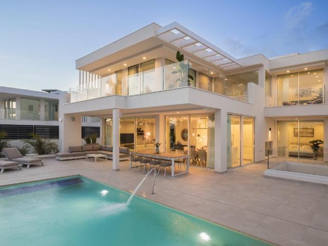 Villa en venta en Adeje Tenerife