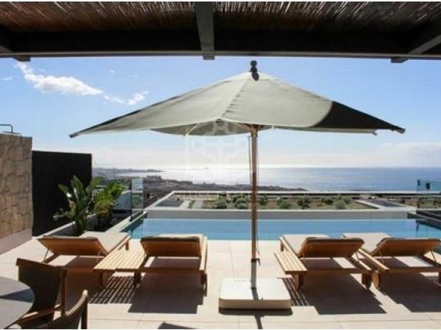 villa en Venta en Adeje. UEBZ T1622
