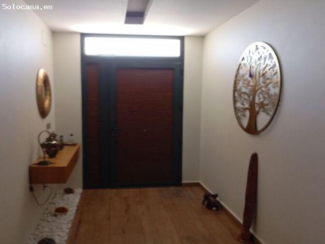 Villa en Venta en Almoradí, Alicante