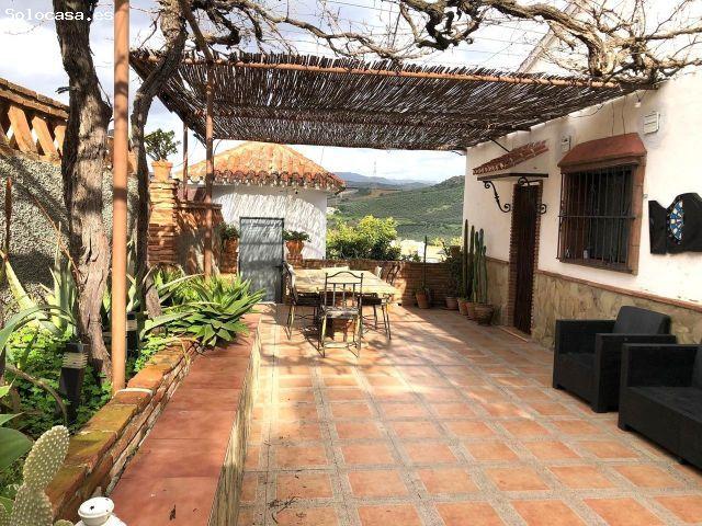 Villa en Venta en Alora, Málaga
