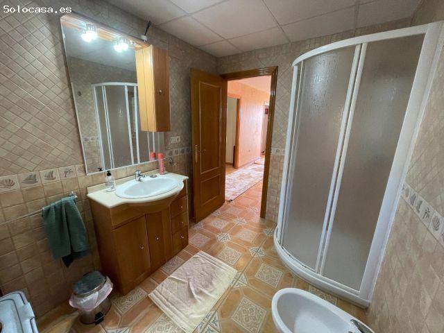 Villa en Venta en Albatera, Alicante