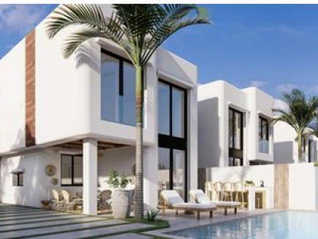 villa en Venta en Alfas Del Pi. ETRV T4247