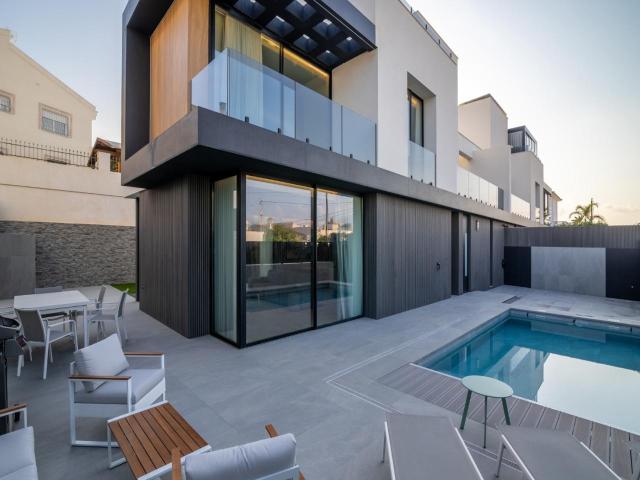 Villa en venta en Alfaz del Pi Alicante
