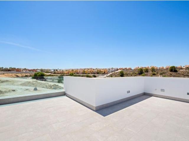 Villa en Venta en Algorfa, Alicante