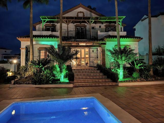 Villa en venta en Alhaurín el Grande Málaga