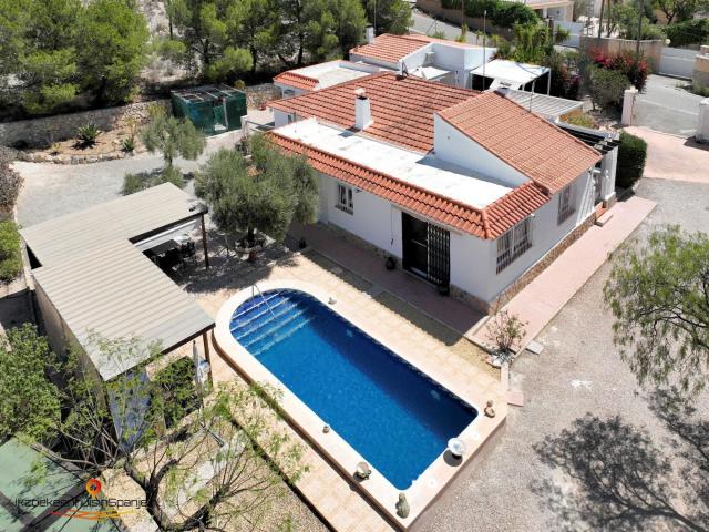 Villa en venta en Alicante Alicante