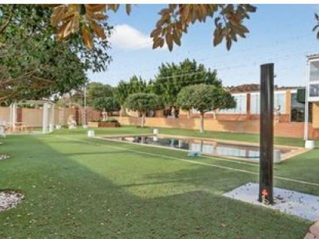 villa en Venta en Alicante. ETRV T9805