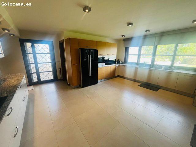 Villa en Venta en Avileses, Murcia