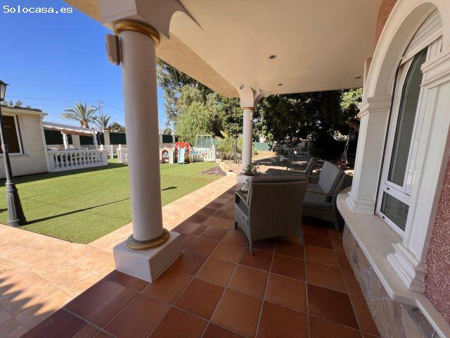 Villa en Venta en Barrio Viejo de Callosa de Segura, Alicante
