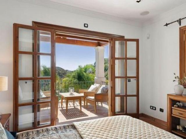 villa en Venta en Benahavis. LEPV T4492