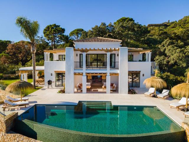 Villa en venta en Benahavís Málaga