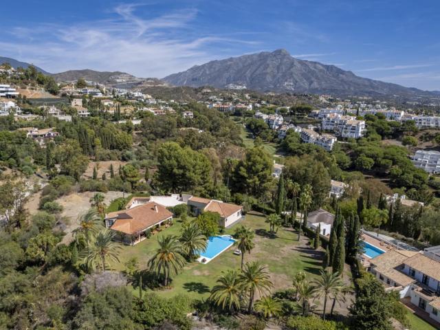 Villa en venta en Benahavís Málaga