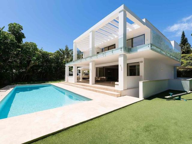 Villa en venta en Benahavís Málaga