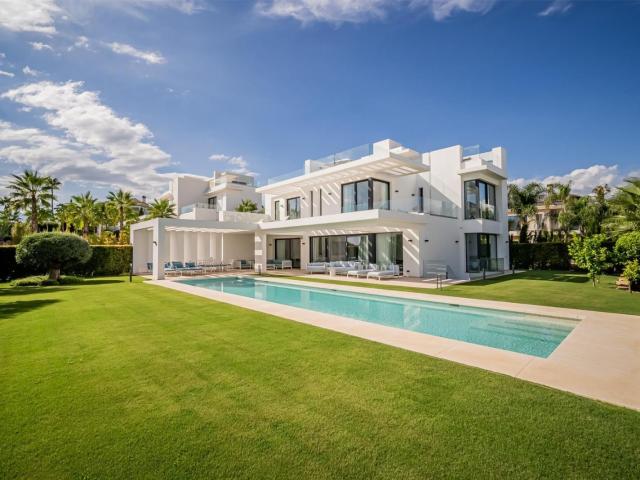 Villa en venta en Benahavís Málaga
