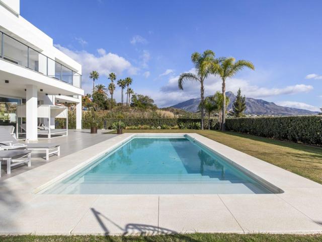 Villa en venta en Benahavís Málaga