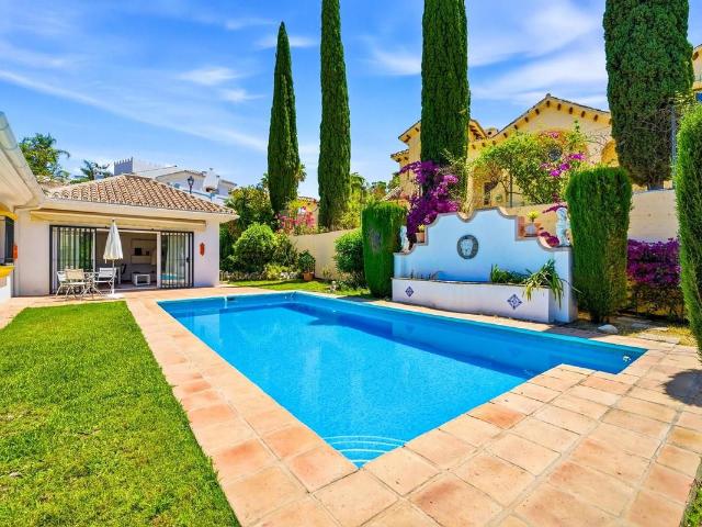 Villa en venta en Benahavís Málaga