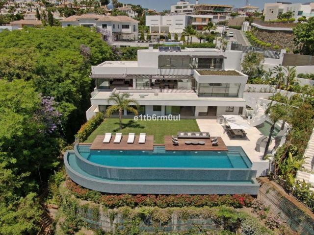 Villa en venta en Benahavís Málaga
