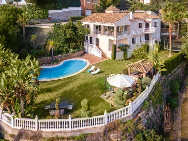 Villa en venta en Benahavís Málaga
