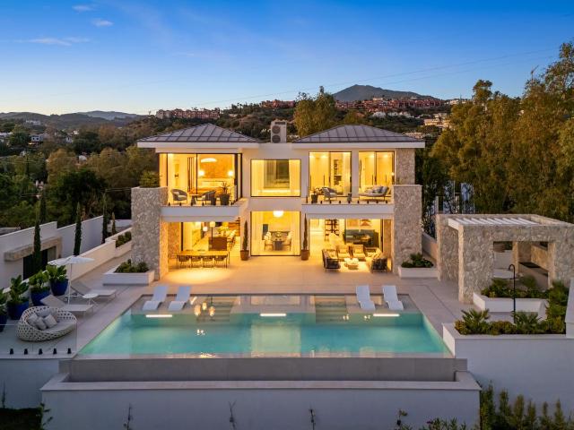 Villa en venta en Benahavís Málaga