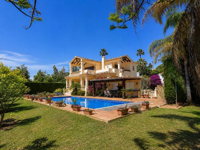 Villa en venta en Benahavís Málaga