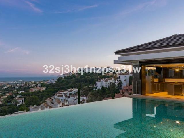 Villa en venta en Benahavís Málaga