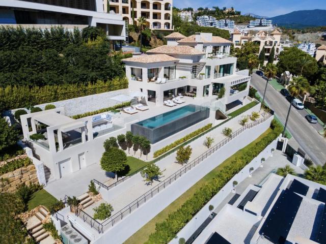Villa en venta en Benahavís Málaga