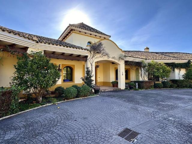 Villa en venta en Benahavís Málaga