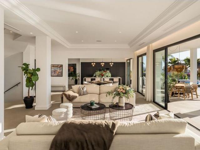 Villa en Venta en Benahavís, Málaga