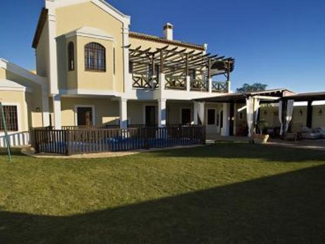 Villa en venta en Benalmádena Málaga