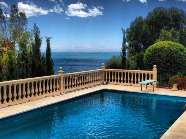 Villa en venta en Benalmádena Málaga