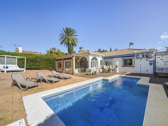 Villa en venta en Benalmádena Málaga