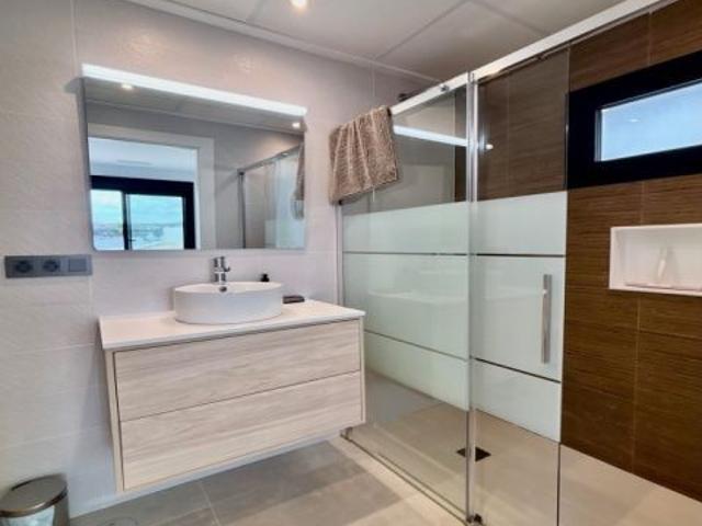 Villa en Venta en Benejúzar, Alicante